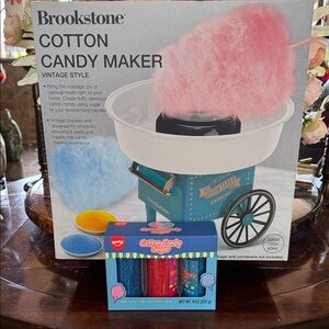 Brookstone Vintage Style Cotton Candy Maker in White and Blue